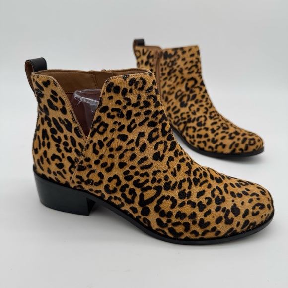 Vionic Shoes - Vionic Clara Leather Cow Hair Leopard Ankle Boot Size 8.5